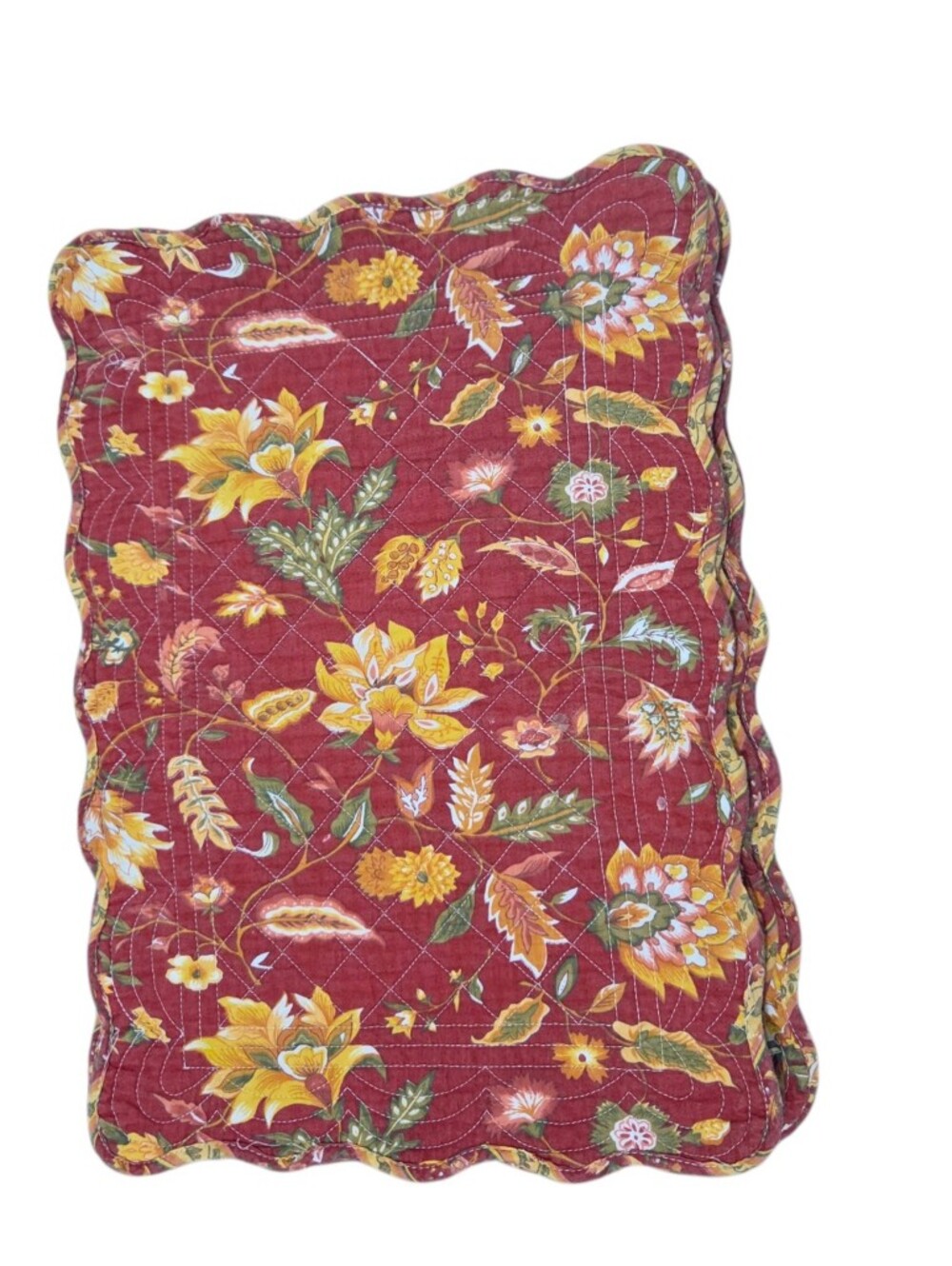 Set of 6 Quilted Placemats Fall Red Floral Paisley Scalloped Thanksgiving Decor